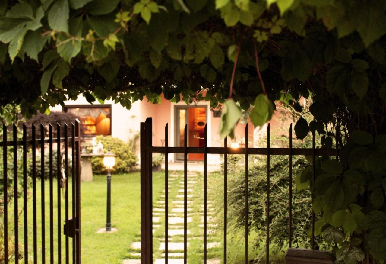 Un Sorriso Sul Viso Villa Martiniana Po Exterior foto